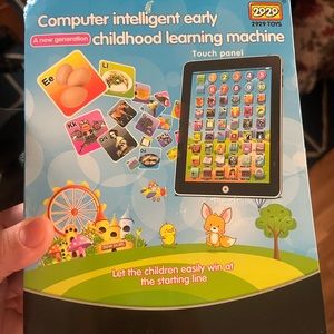 Toddler learning toy